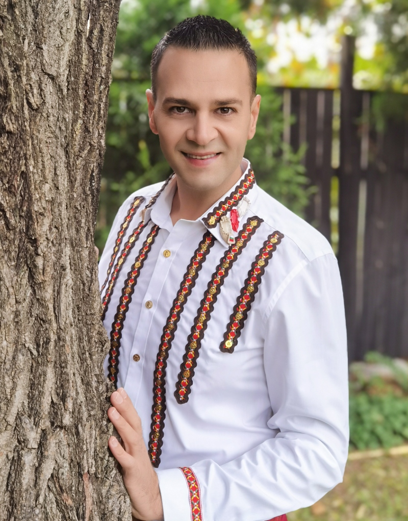 Здравко Мандаджиев